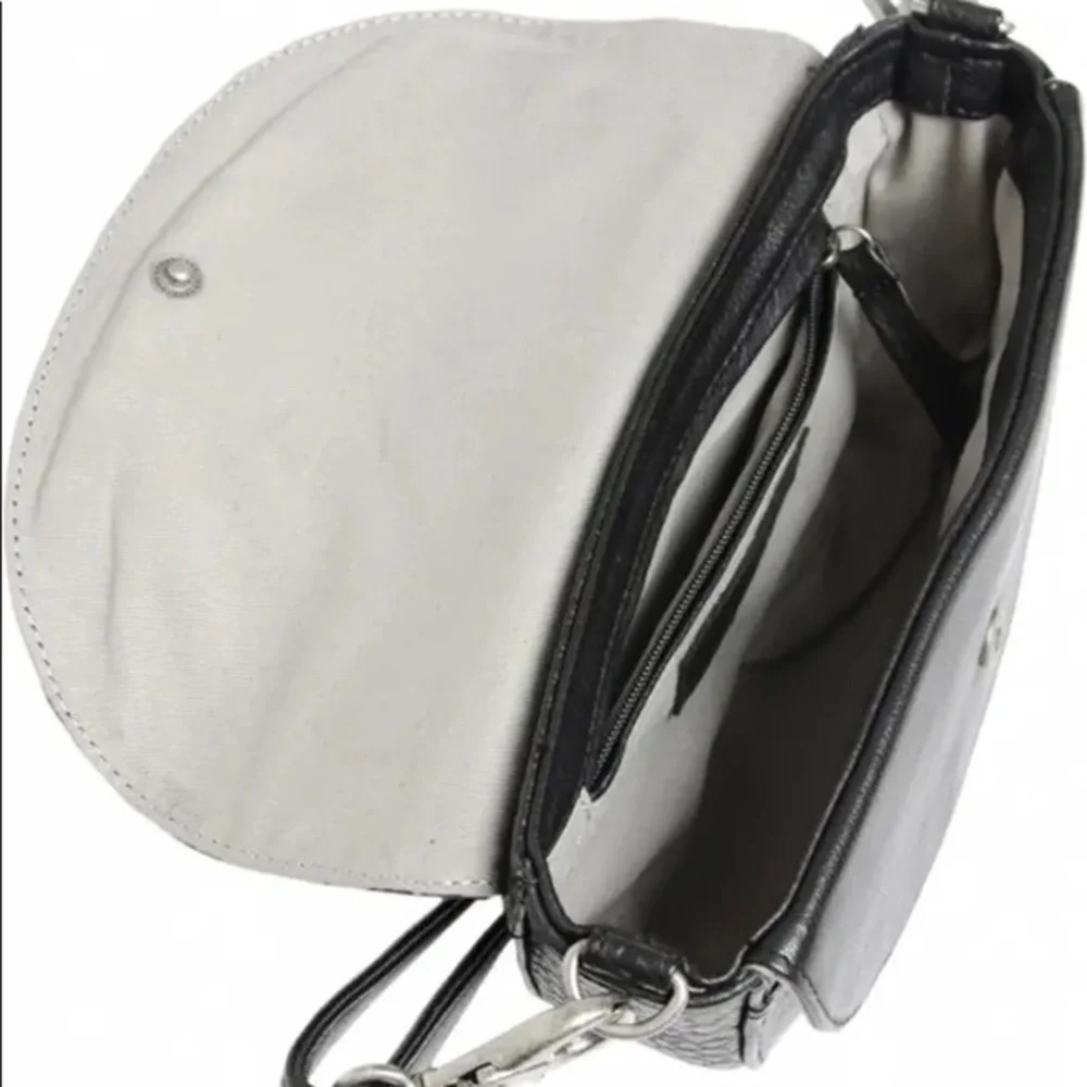 Brandi Croc Embossed Leather Crossbody Bag DAY AND MOOD
